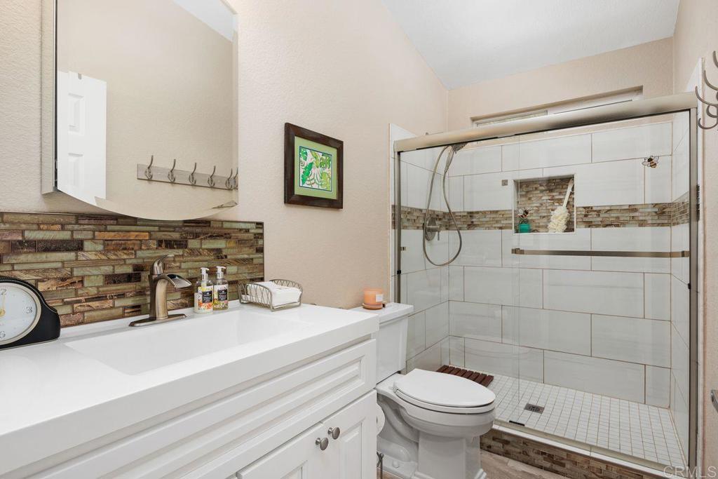 1600 East Vista Way, Unit 40 Vista, CA 92084 - Photo 33 of 44