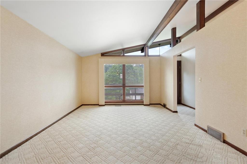150 Old Rte 8 South Valencia, PA 16059 - Photo 6 of 20 Gallery Image 6