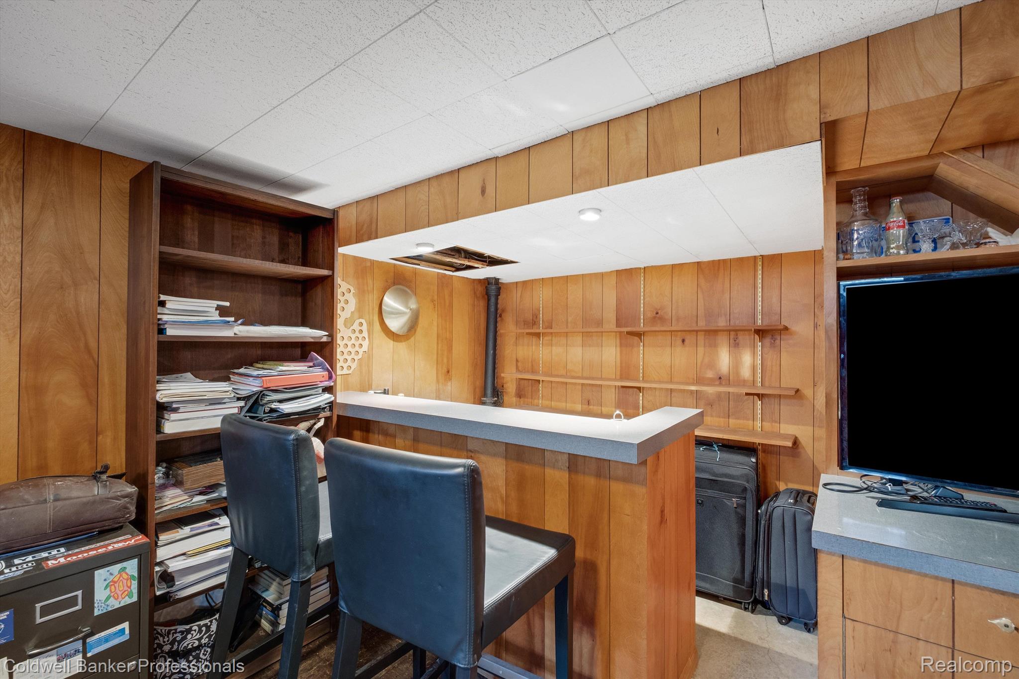 1585 Fairholme Road Grosse Pointe, MI 48236 - Photo 24 of 28