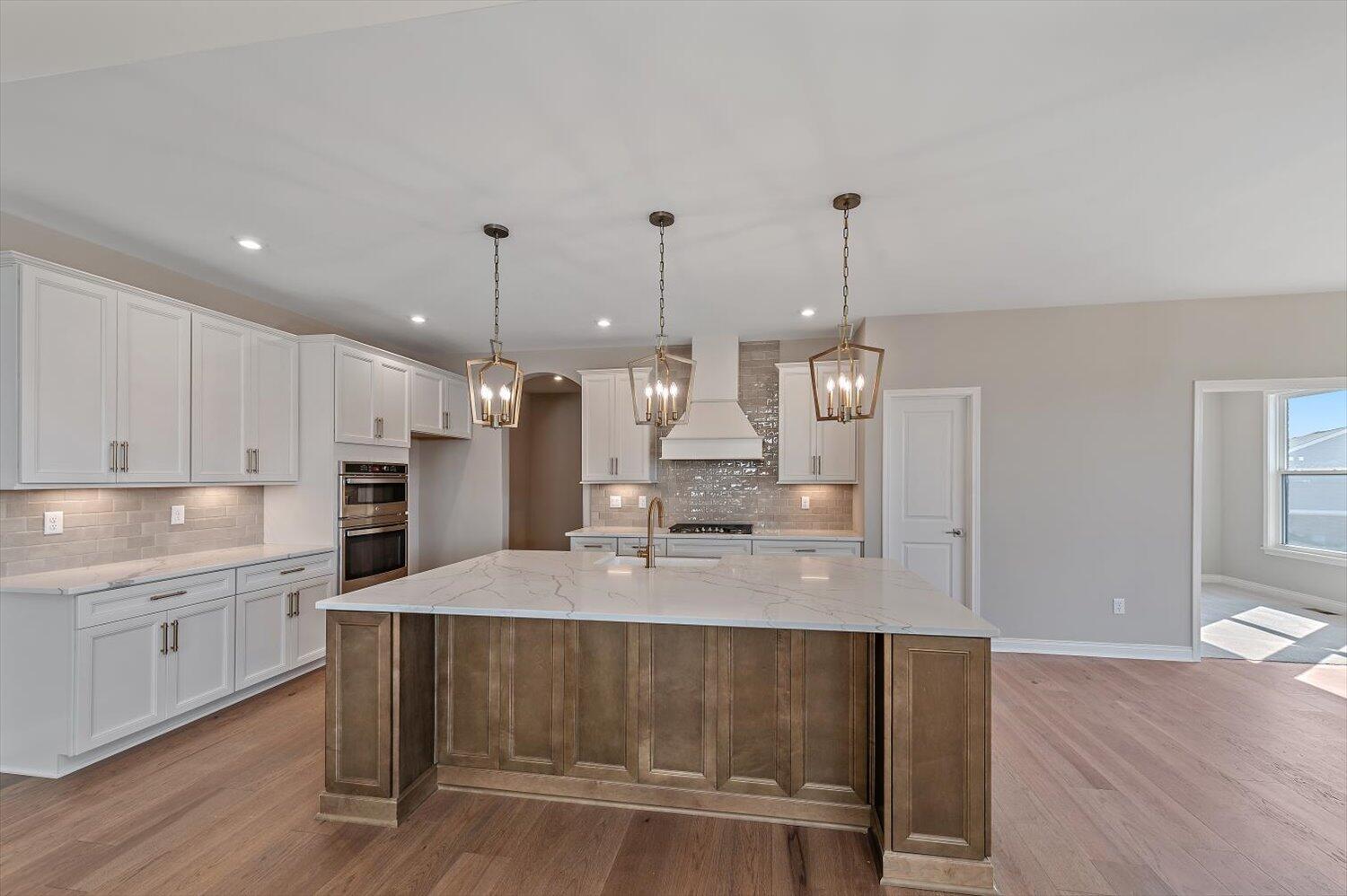 205 Junction Way Covington, KY 41016 - Photo 5 of 50 03-Kitchen