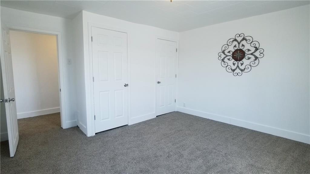 428 East Washington Street Rochester, PA 15074 - Photo 14 of 25 an empty room with a window