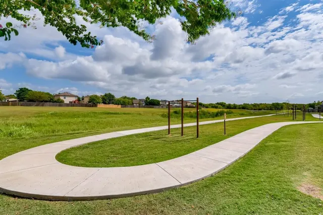 $264,900 | 221 Sunnyside Drive, Kyle, TX 78640