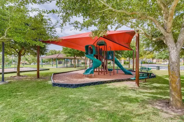 $264,900 | 221 Sunnyside Drive, Kyle, TX 78640