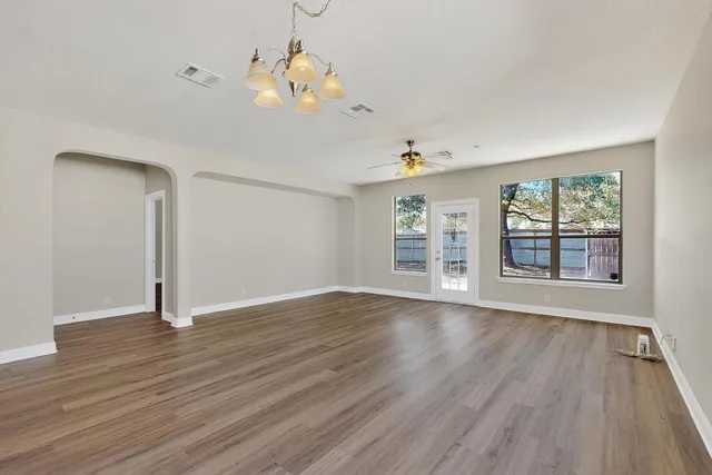 $264,900 | 221 Sunnyside Drive, Kyle, TX 78640