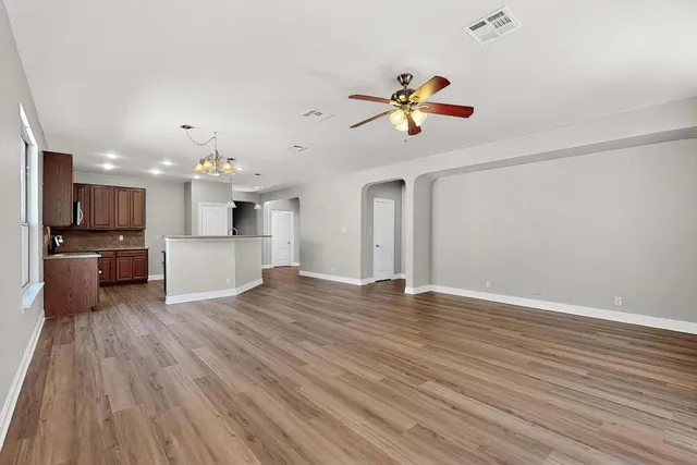 $264,900 | 221 Sunnyside Drive, Kyle, TX 78640