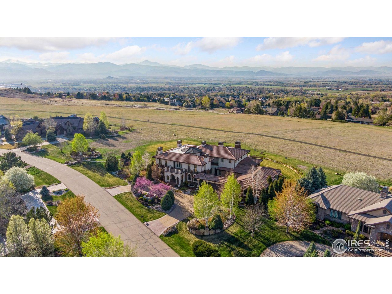 6541 Legend Ridge Trail Niwot, CO 80503 - Photo 9 of 45 a picture of city view with lake view and mountain view