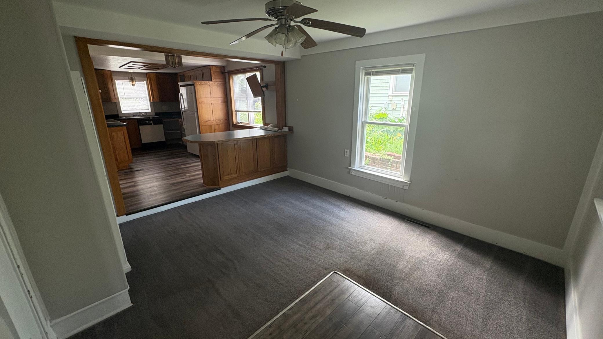 907 2nd Avenue Northwest Faribault, MN 55021 - Photo 4 of 18