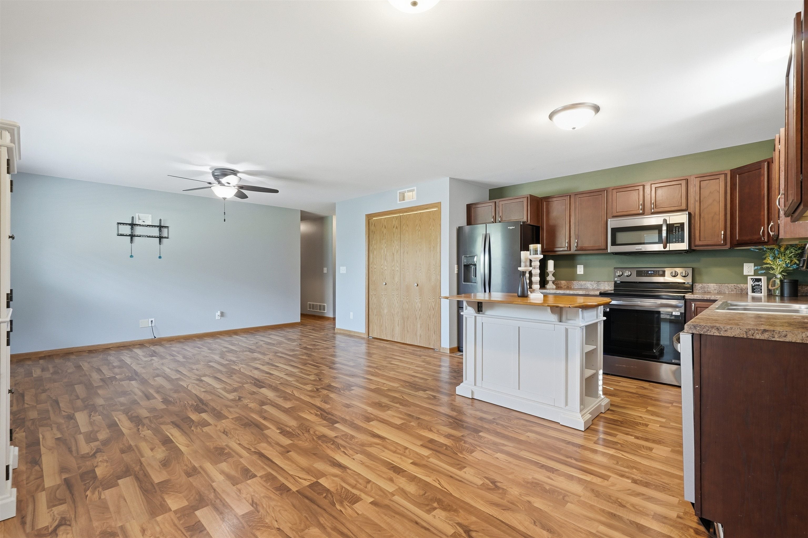 800 Marisa Ridge Dubuque, IA 52001 - Photo 7 of 30 Gallery Image 7