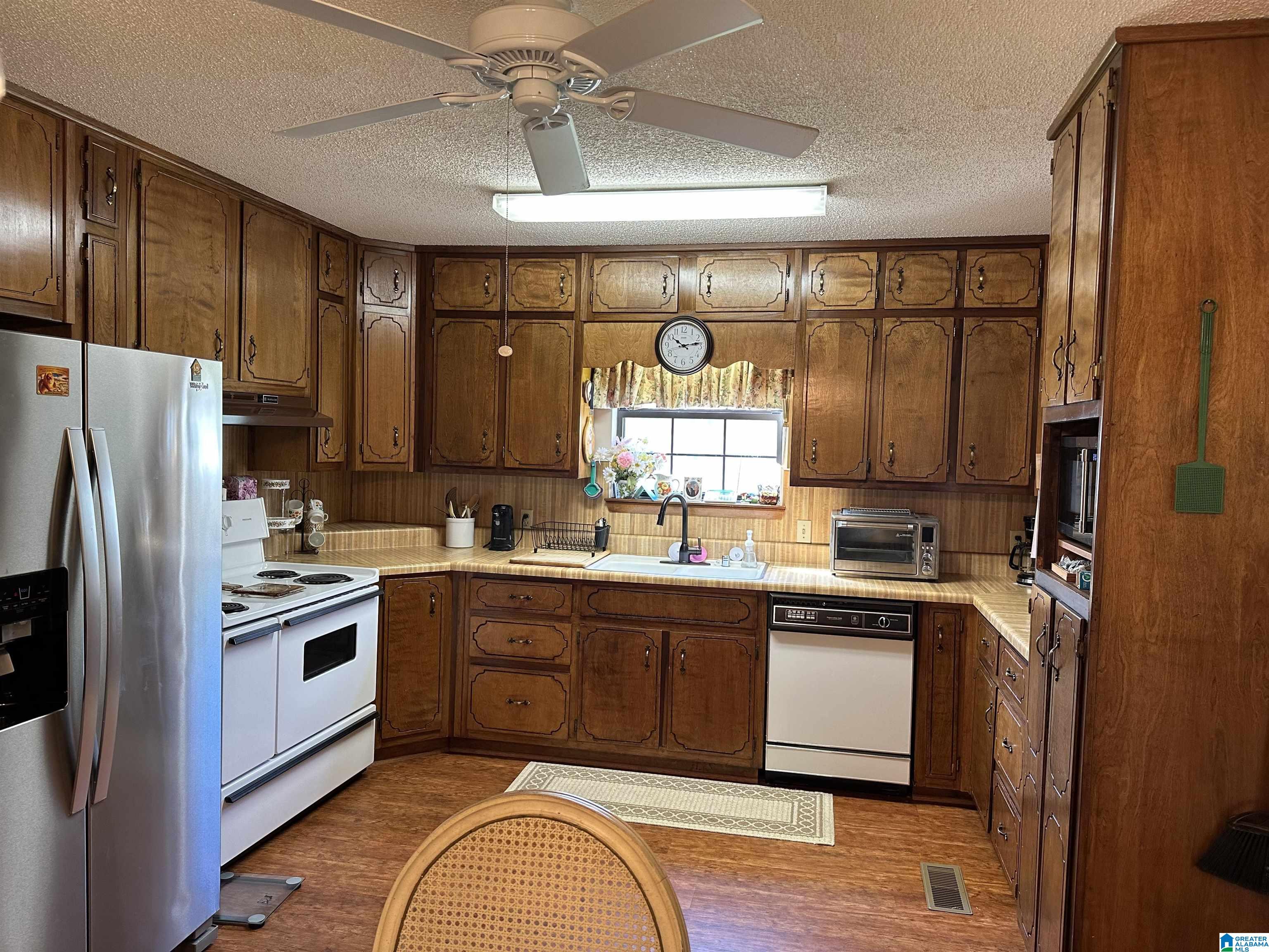 4282 Red Wing Lane Birmingham, AL 35217 - Photo 25 of 95