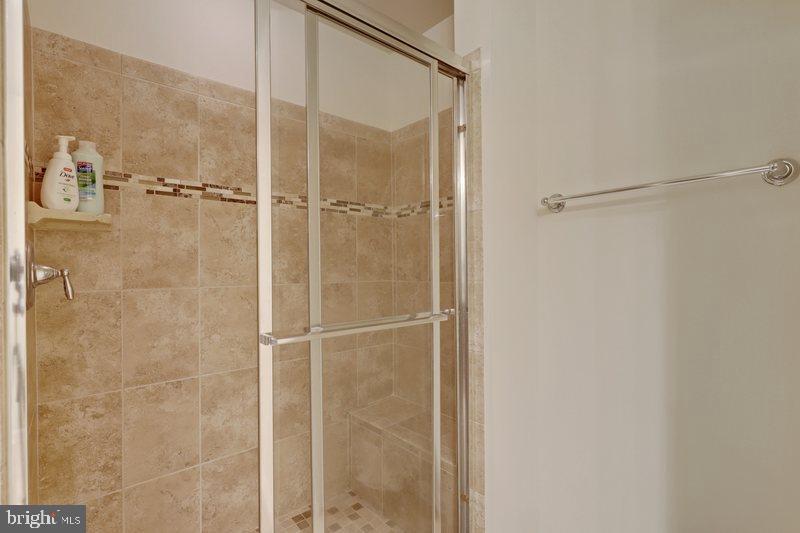 2966 Rittenhouse Circle, Unit 7 Fairfax, VA 22031 - Photo 13 of 20