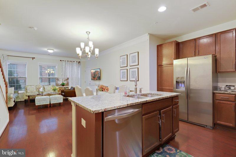 2966 Rittenhouse Circle, Unit 7 Fairfax, VA 22031 - Photo 7 of 20