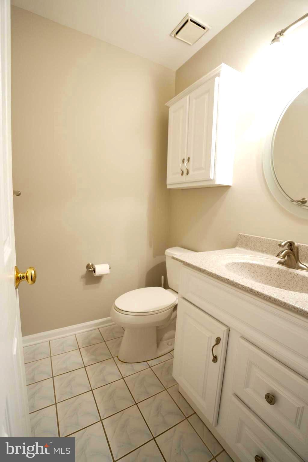 3003 Sterling Road Yardley, PA 19067 - Photo 10 of 21 Gallery Image 10