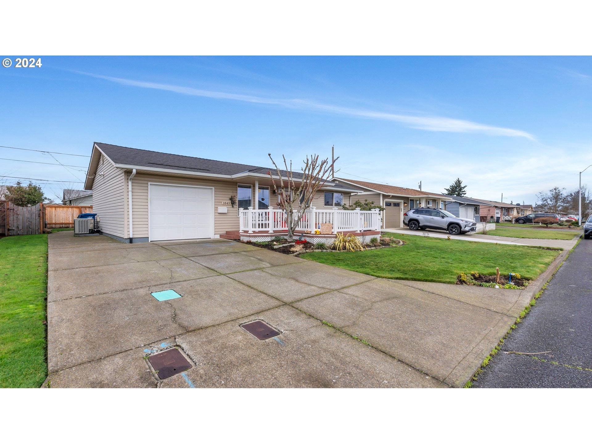 1845 Thompson Road Woodburn, OR 97071 - Photo 25 of 30 Gallery Image 25