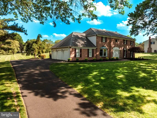 $997,500 | 75 Eisenhard Drive, Ivyland, PA 18974