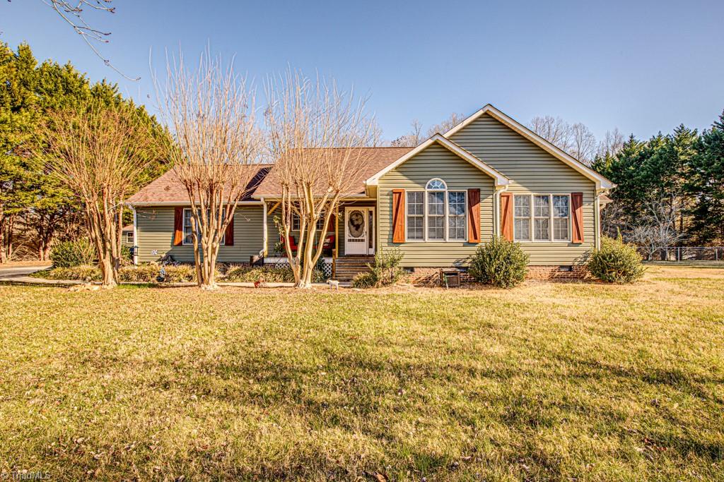 7159 Senepole Road Randleman, NC 27317 - Photo 1 of 37