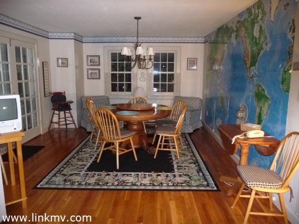 103 Marthas Road Edgartown, MA 02539 - Photo 6 of 20 http://d1qzqeyxiitrap.cloudfront.net/photos/20434/600/510454c3.jpg