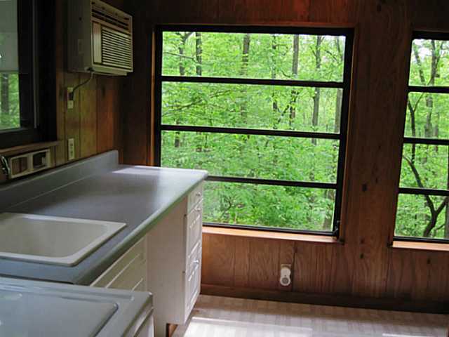 828 Kickapoo Court Bremen, OH 43107 - Photo 14 of 19