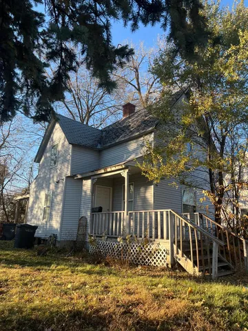 $210,000 | 2515 North Girard Avenue, Minneapolis, MN 55411