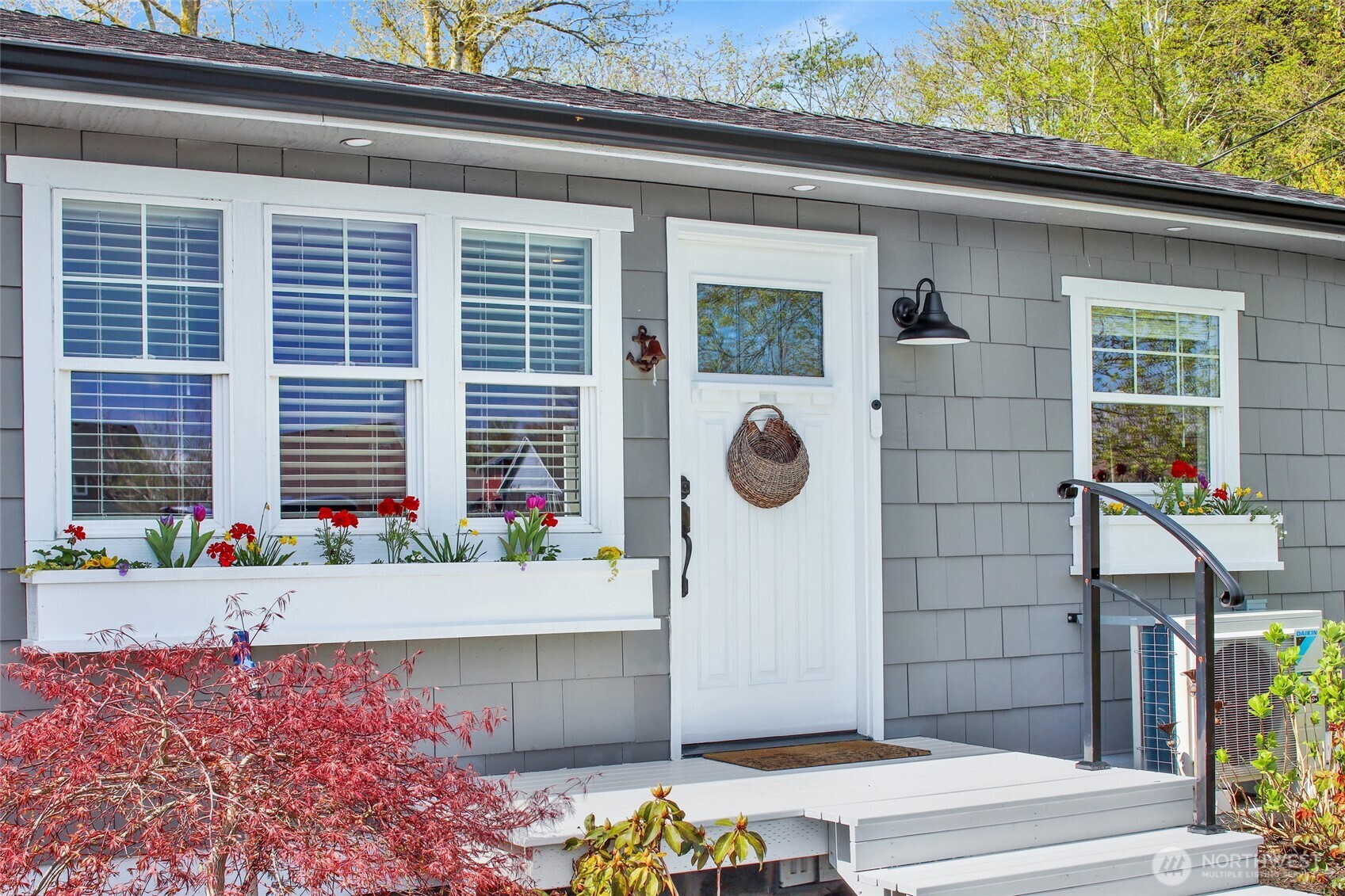 7315 Jackson Road Blaine, WA 98230 - Photo 3 of 31 Gallery Image 3