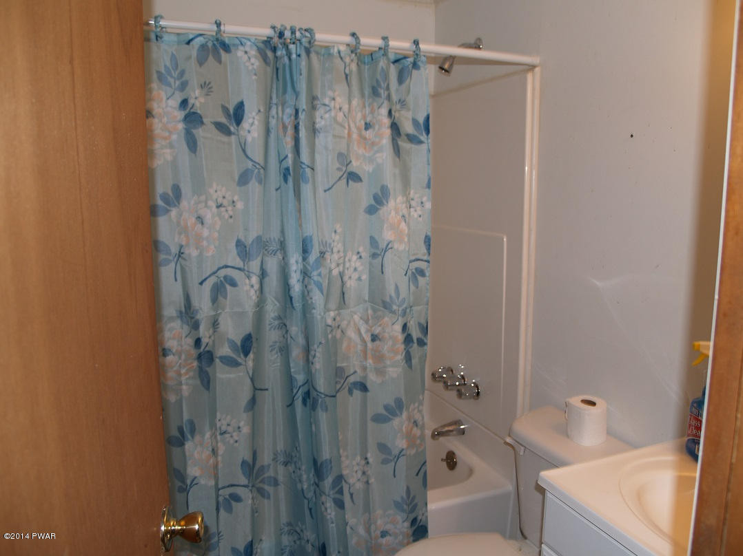 99 Deerfield Road Lake Ariel, PA 18436 - Photo 18 of 24
