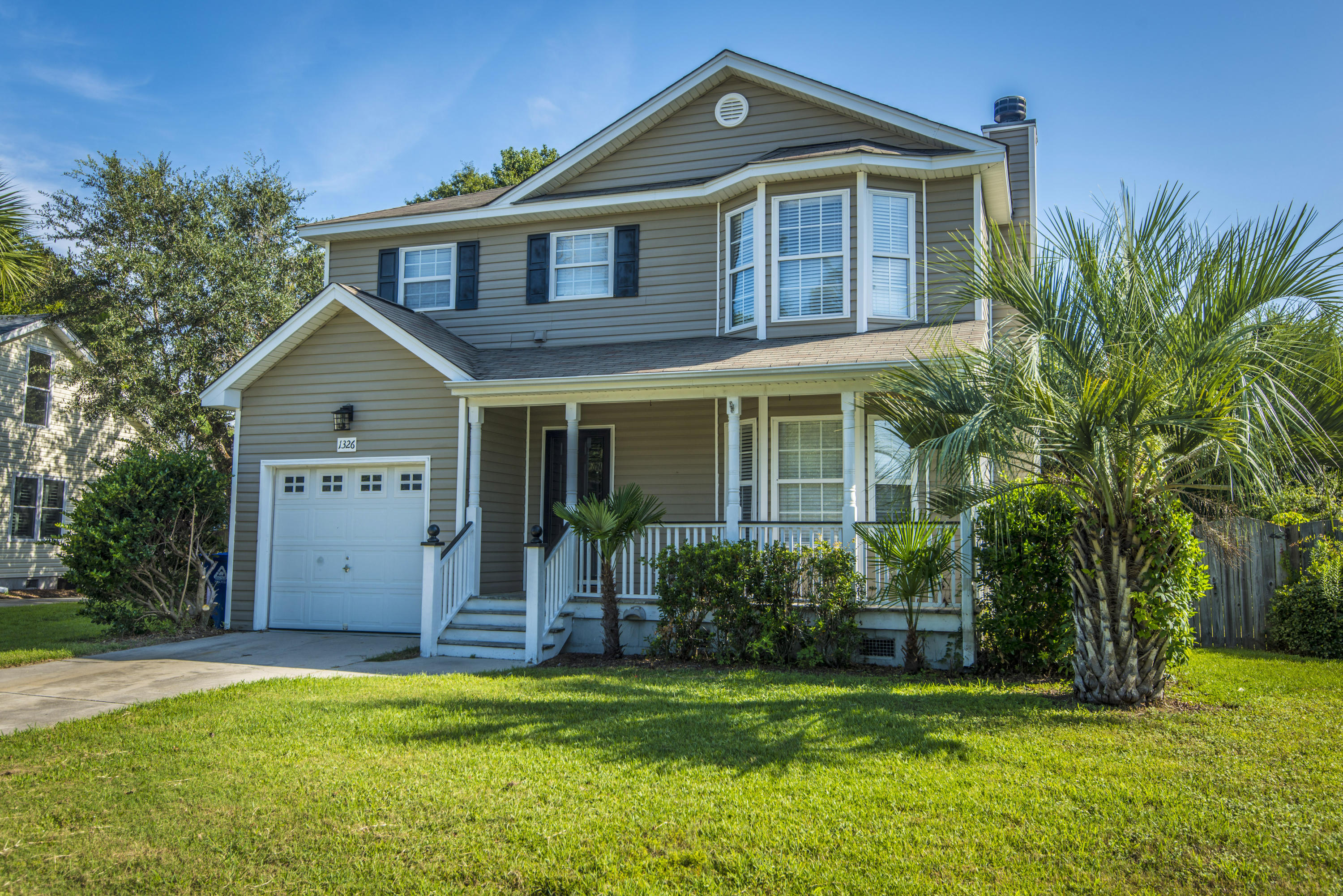 1326 Mapleton Avenue Charleston, SC 29412 - Photo 1 of 27 _DSC1647