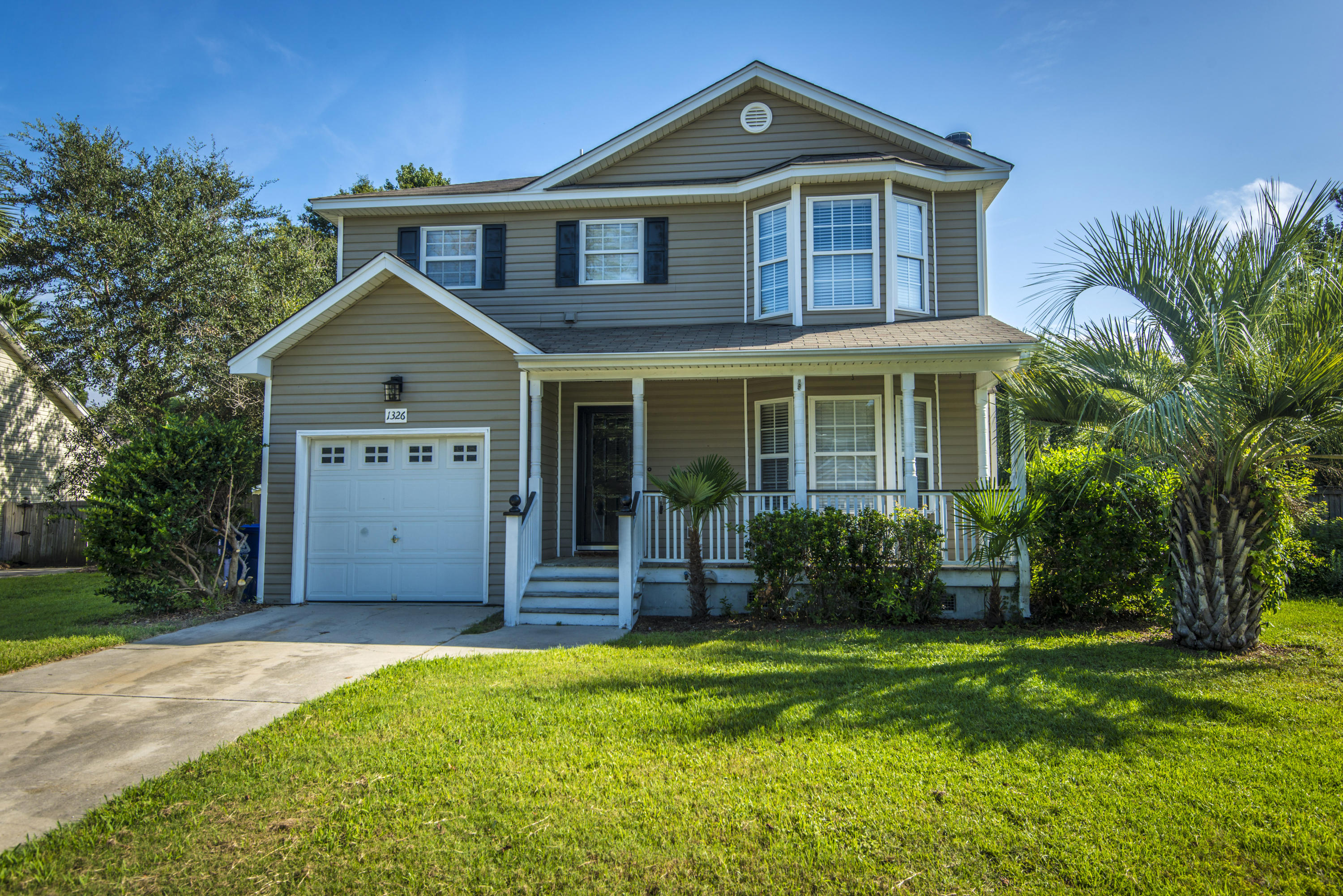 1326 Mapleton Avenue Charleston, SC 29412 - Photo 2 of 27 _DSC1652