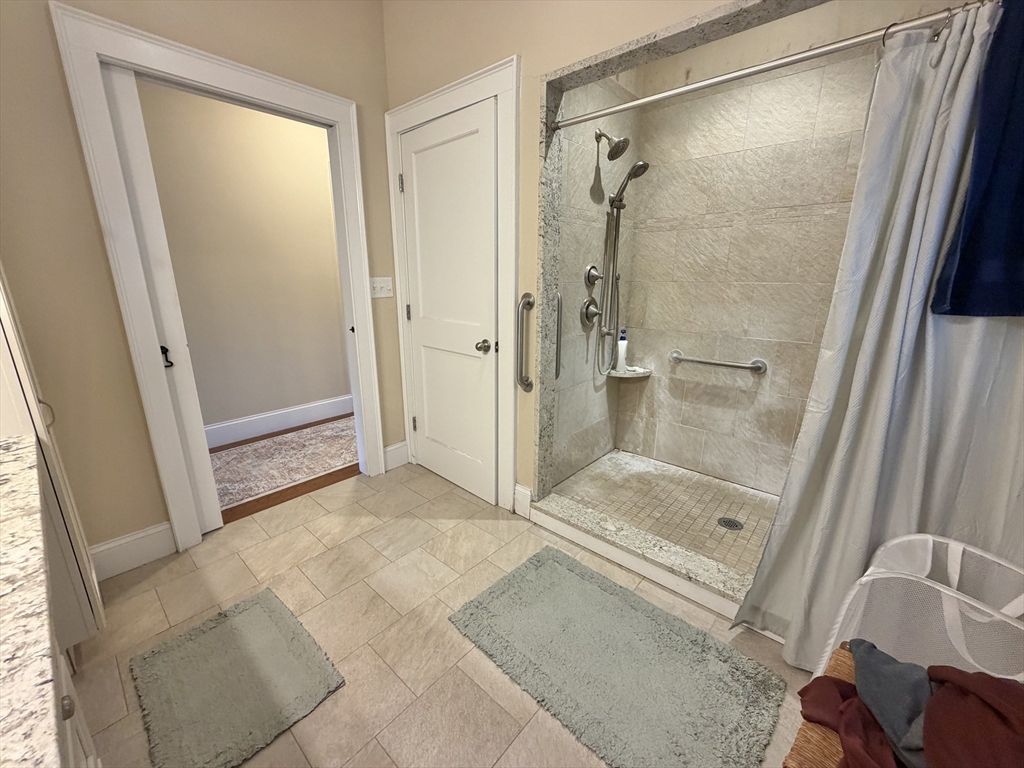 39 Highland Avenue, Unit R Arlington, MA 02476 - Photo 13 of 15