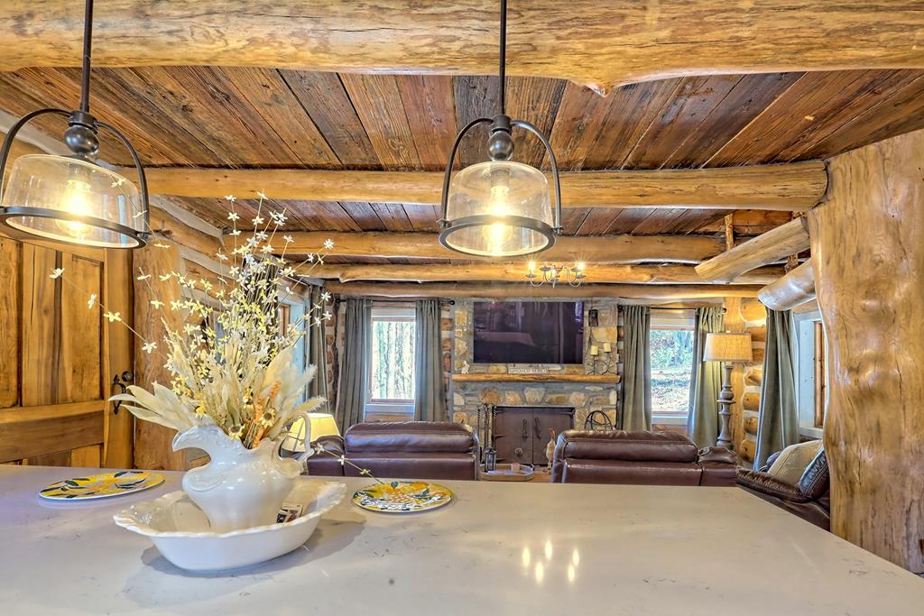 1092 Hunter Ridge Trail Clayton, GA 30525 - Photo 11 of 52