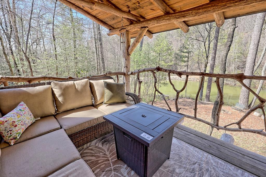 1092 Hunter Ridge Trail Clayton, GA 30525 - Photo 18 of 52