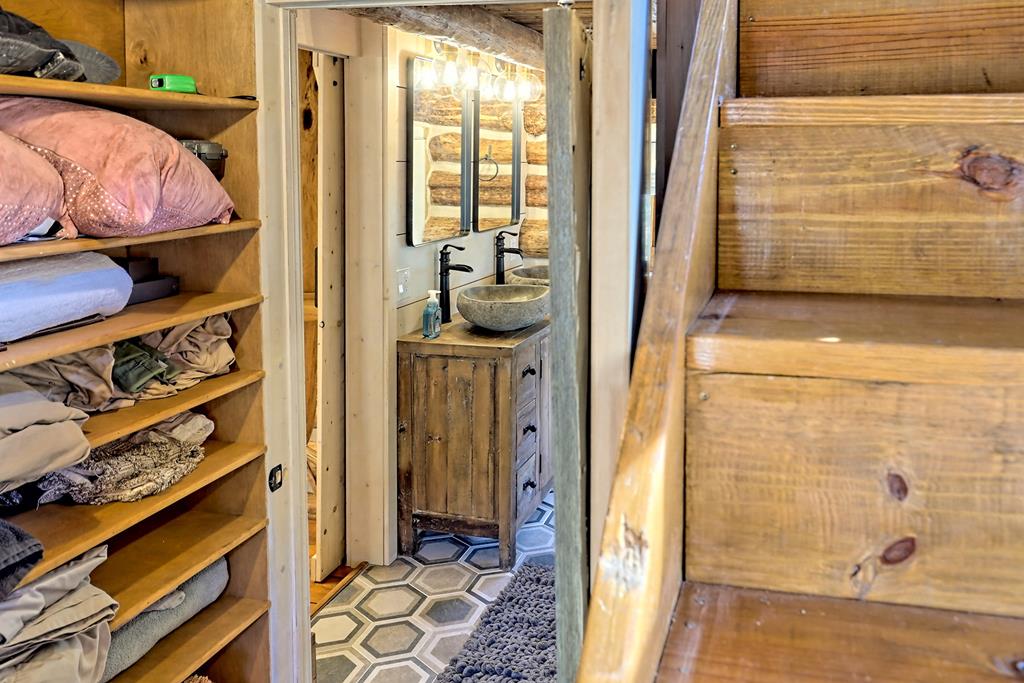 1092 Hunter Ridge Trail Clayton, GA 30525 - Photo 32 of 52