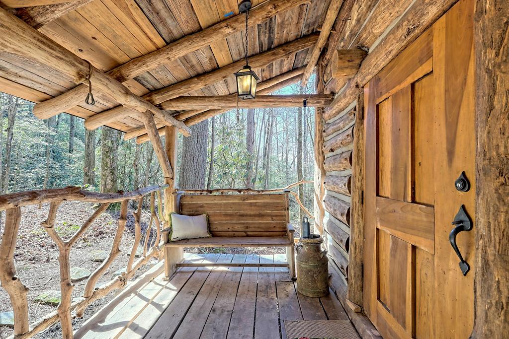 1092 Hunter Ridge Trail Clayton, GA 30525 - Photo 6 of 52