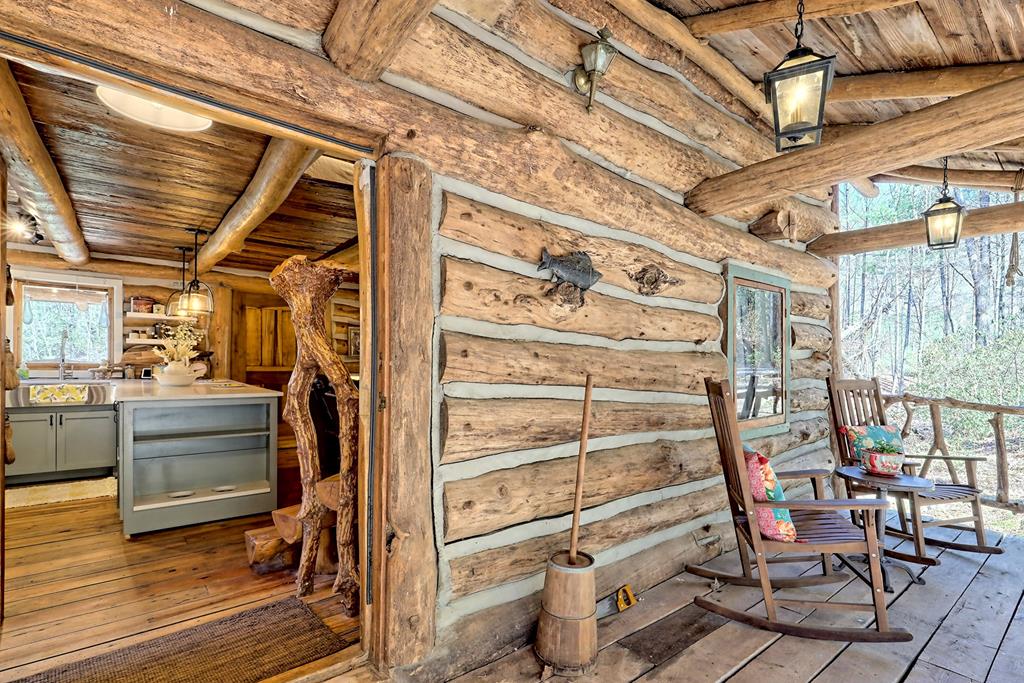 1092 Hunter Ridge Trail Clayton, GA 30525 - Photo 7 of 52