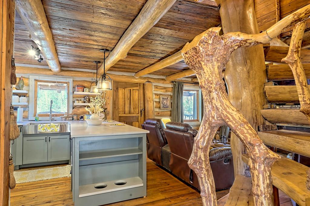 1092 Hunter Ridge Trail Clayton, GA 30525 - Photo 8 of 52