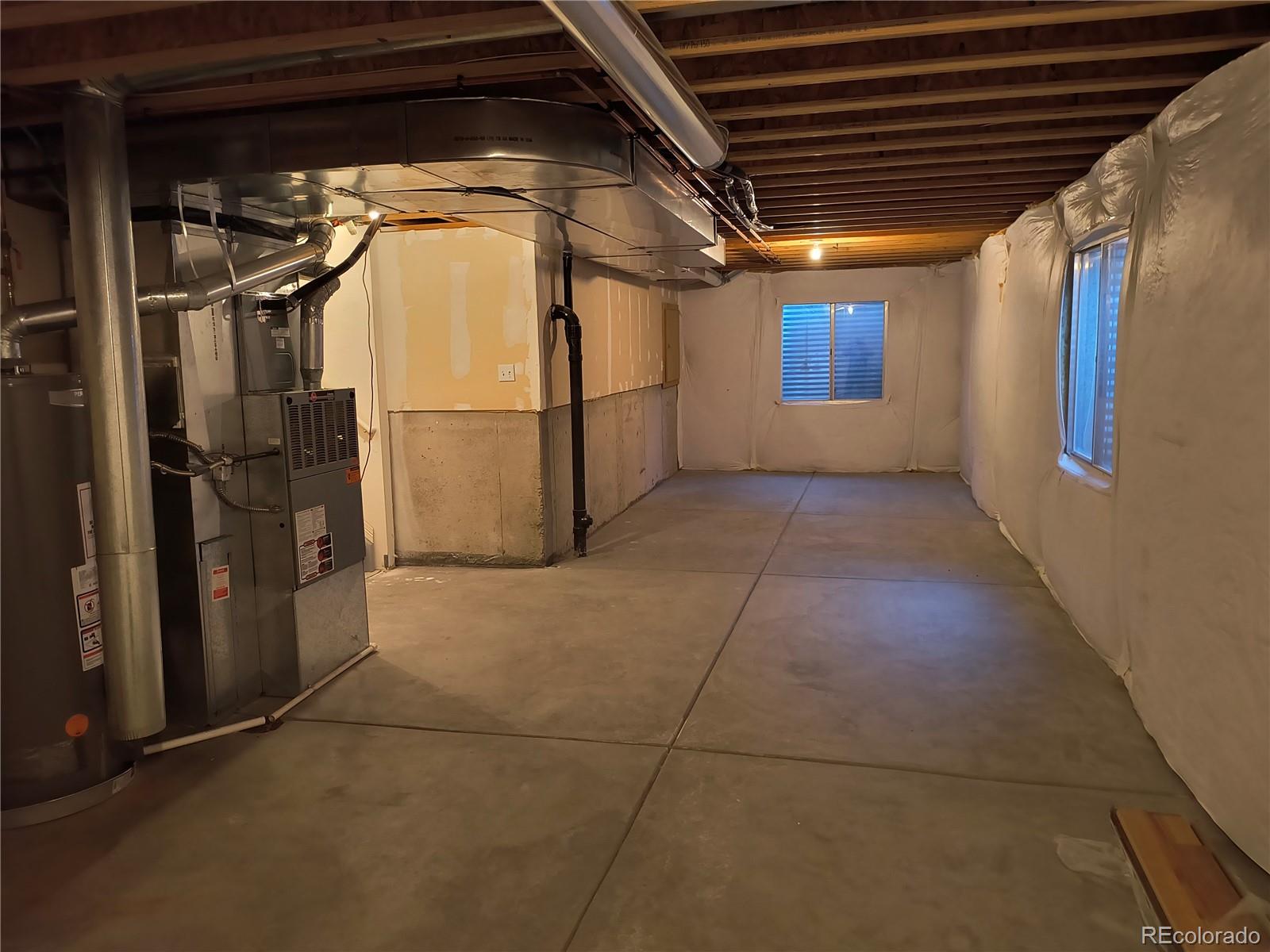 10145 Charissglen Lane Highlands Ranch, CO 80126 - Photo 30 of 39 a view of empty room