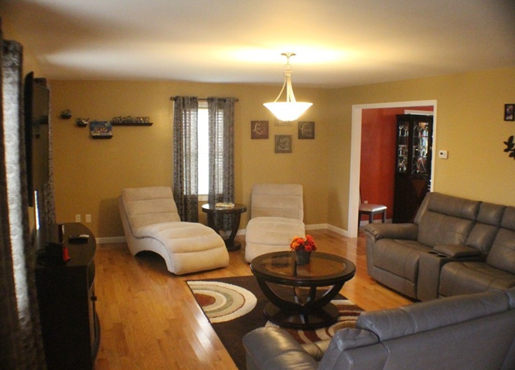 206 Whitefield Street Fall River, MA 02721 - Photo 9 of 30 Gallery Image 9