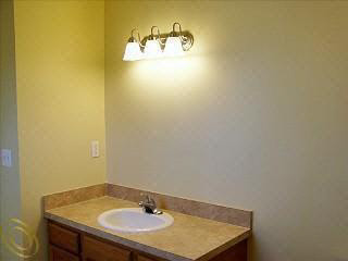 3253 East 11 Mile Road Warren, MI 48092 - Photo 9 of 12 935075-8.JPG