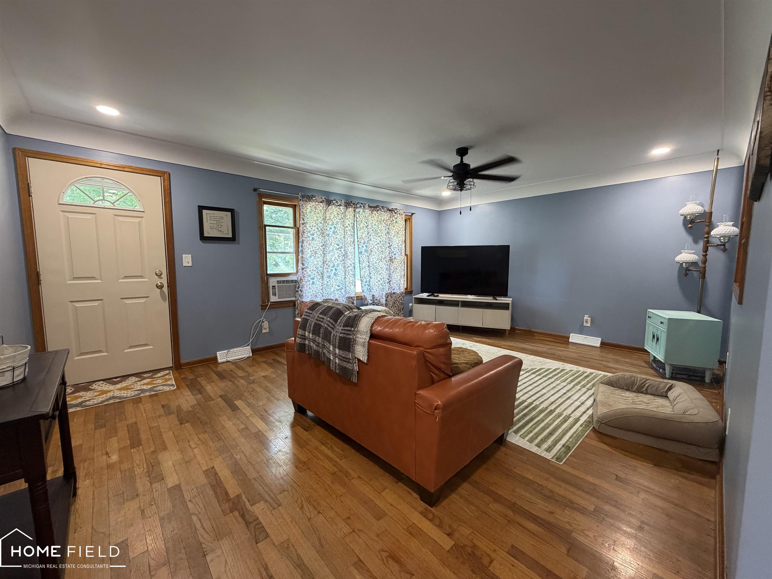 2660 South Morrice Road Owosso, MI 48867 - Photo 5 of 36