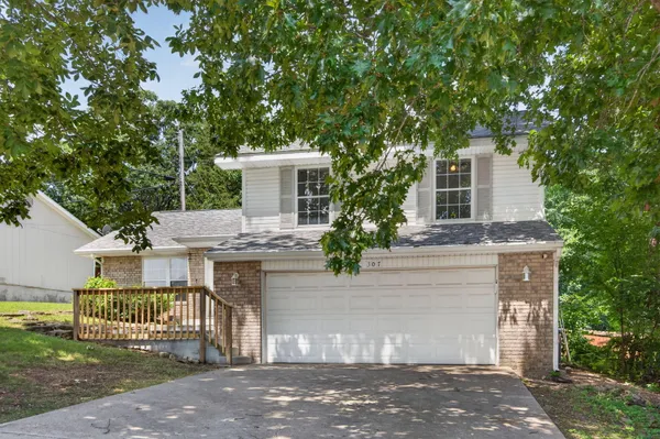 $255,000 | 307 Spring Meadow Parkway, Branson, MO 65616