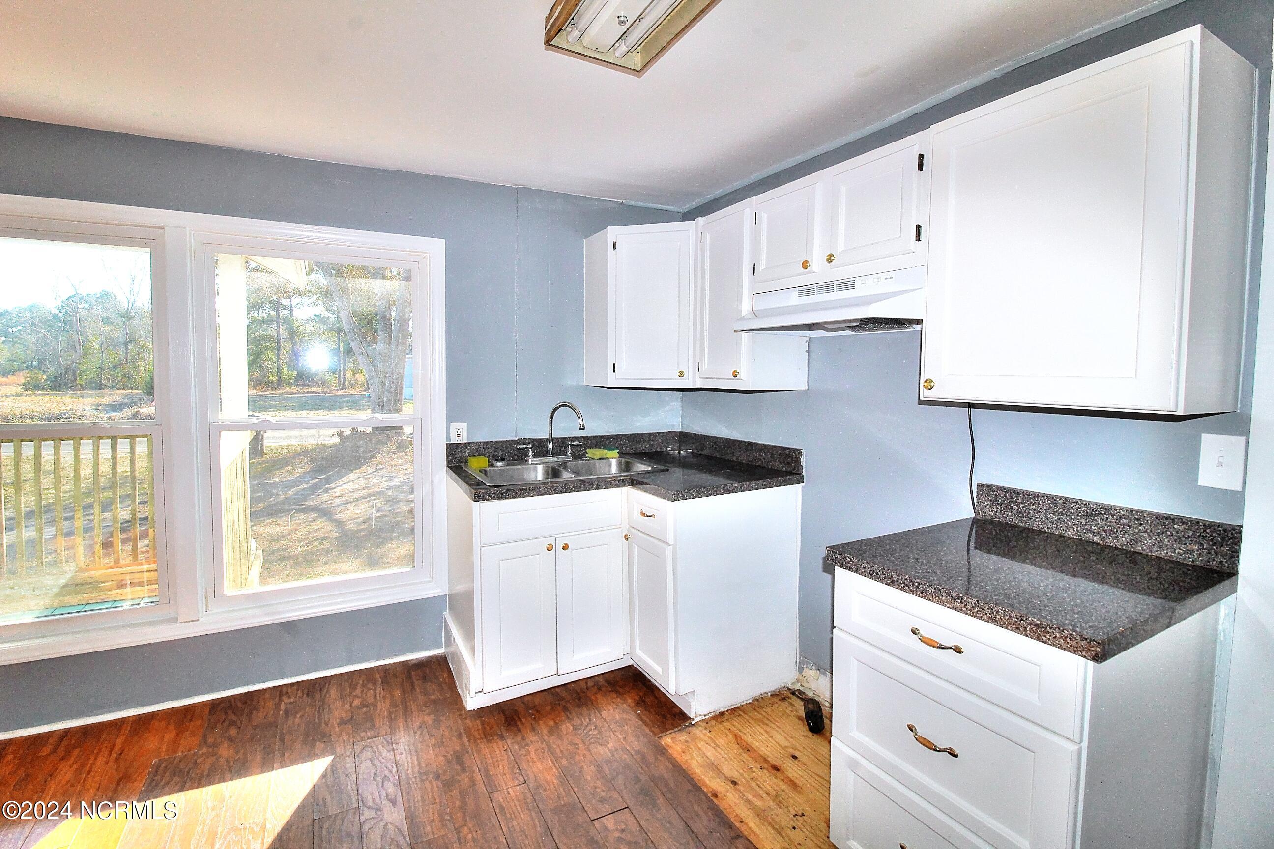 4368 Pigott Road Southwest Shallotte, NC 28470 - Photo 9 of 13 Kitchen 2