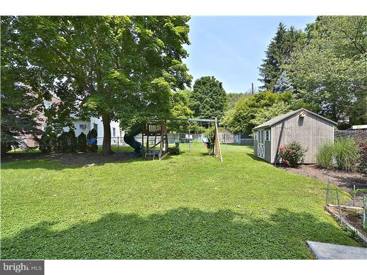 74 North Sproul Road Broomall, PA 19008 - Photo 5 of 24 Back Yard