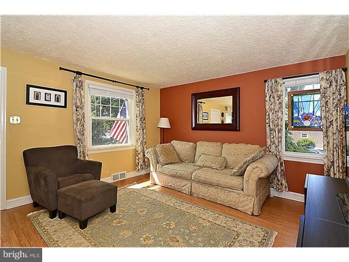 74 North Sproul Road Broomall, PA 19008 - Photo 8 of 24 Living Room