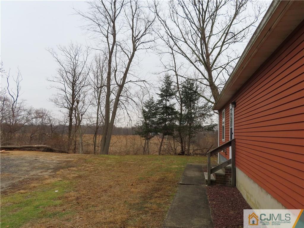 499 Harding Road Old Bridge, NJ 08879 - Photo 3 of 18