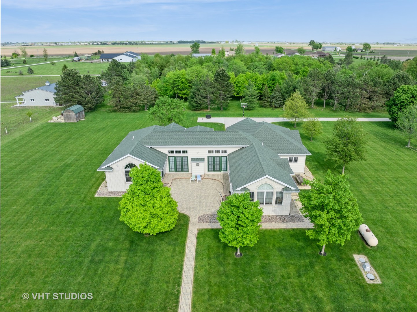 23803 East 3100 N Road Dwight, IL 60420 - Photo 6 of 58 Gallery Image 6