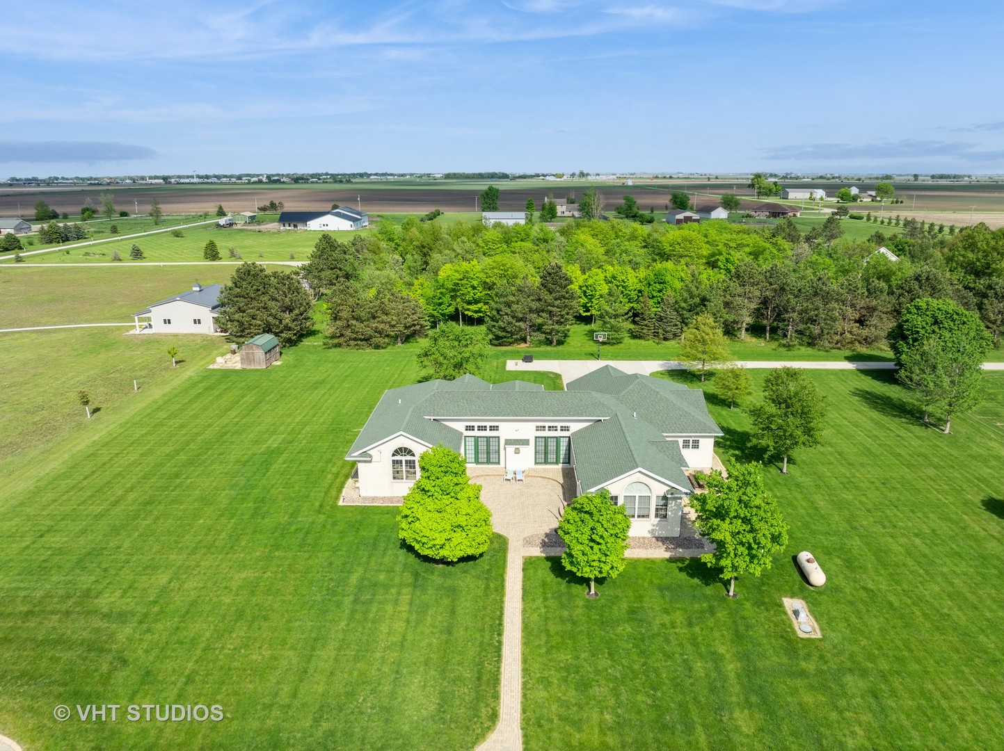 23803 East 3100 N Road Dwight, IL 60420 - Photo 7 of 58 Gallery Image 7