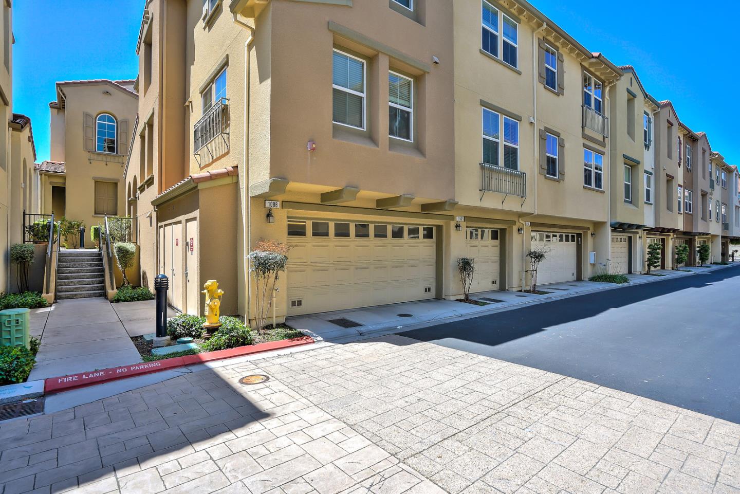 1088 Vida Larga Loop Milpitas, CA 95035 - Photo 22 of 29 a front view of a building