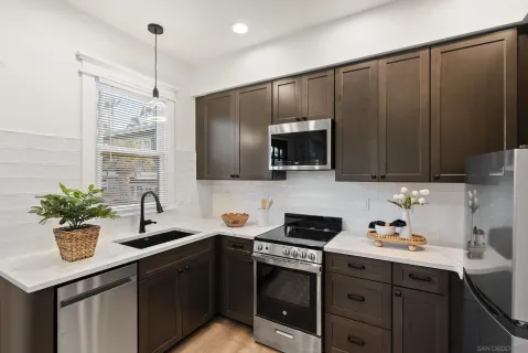 $2,599,000 | 2124 Hickory Street, San Diego, CA 92103