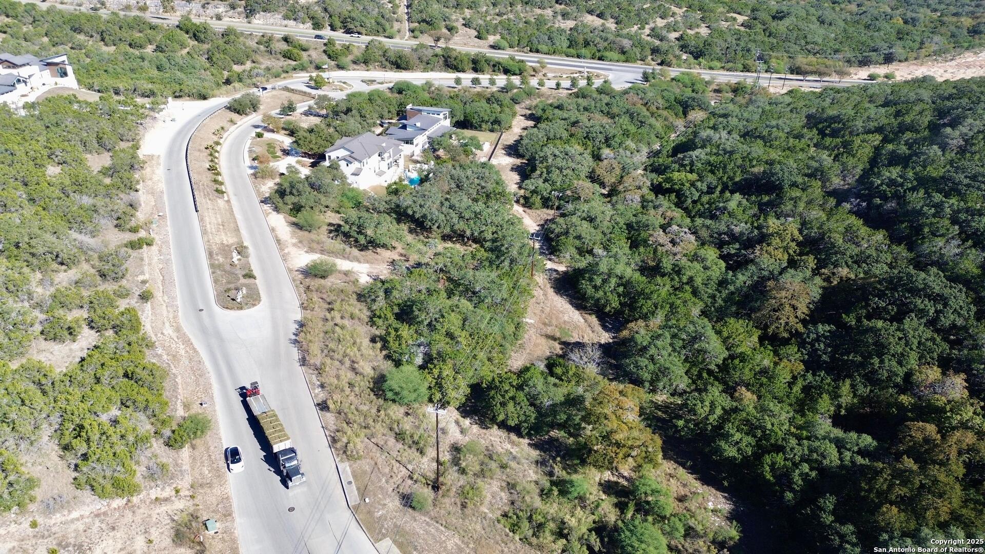 626 Winding Ravine San Antonio, TX 78258 - Photo 6 of 9