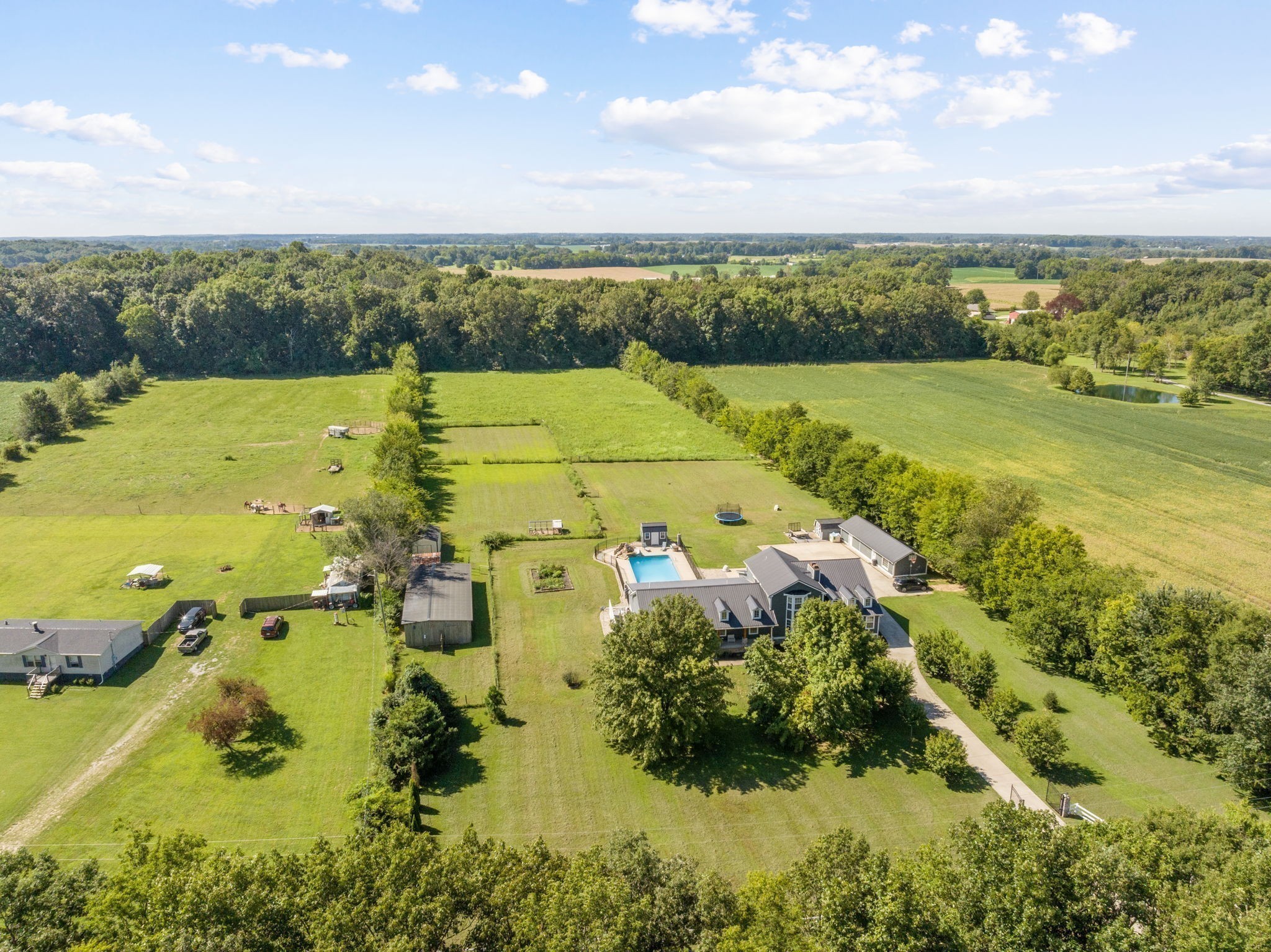 6931 Cowan Road Springfield, TN 37172 - Photo 7 of 68