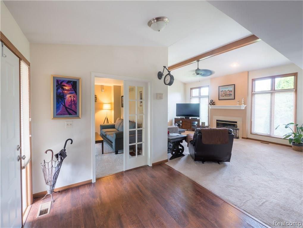 3447 Primrose Drive Rochester Hills, MI 48307 - Photo 6 of 29