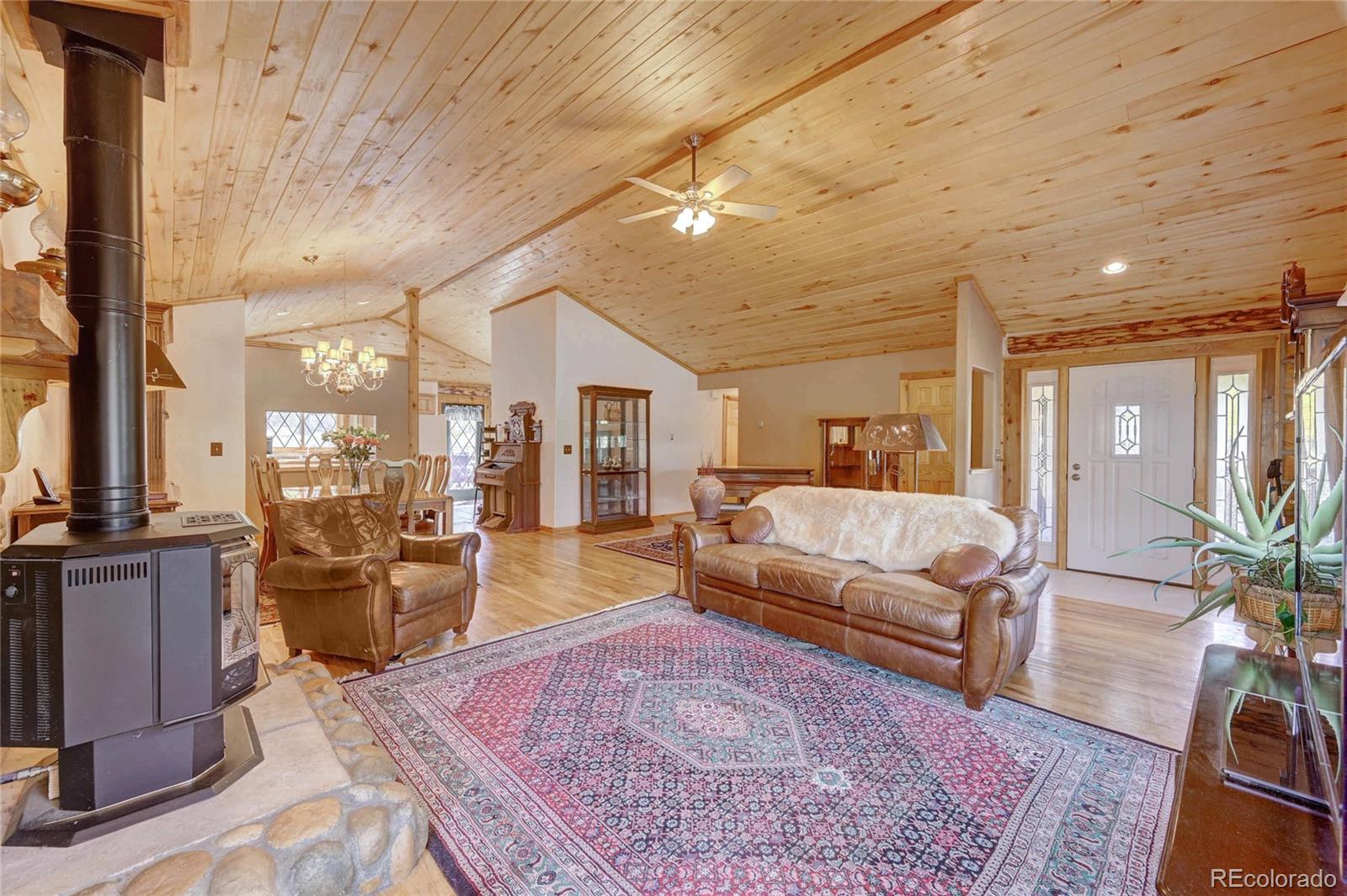 38 Quartz Circle Bailey, CO 80421 - Photo 10 of 40 Gallery Image 10